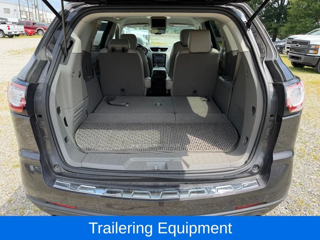 Used 2017 Gray Chevrolet Premier image 15
