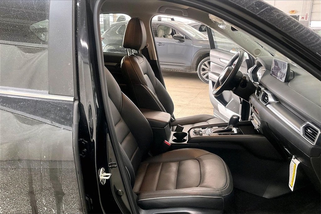 2025 MAZDA CX-5 - Image 5