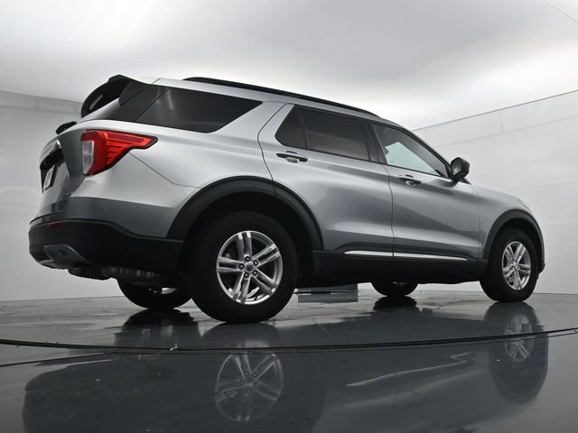 Used 2024 Silver Ford XLT image 36