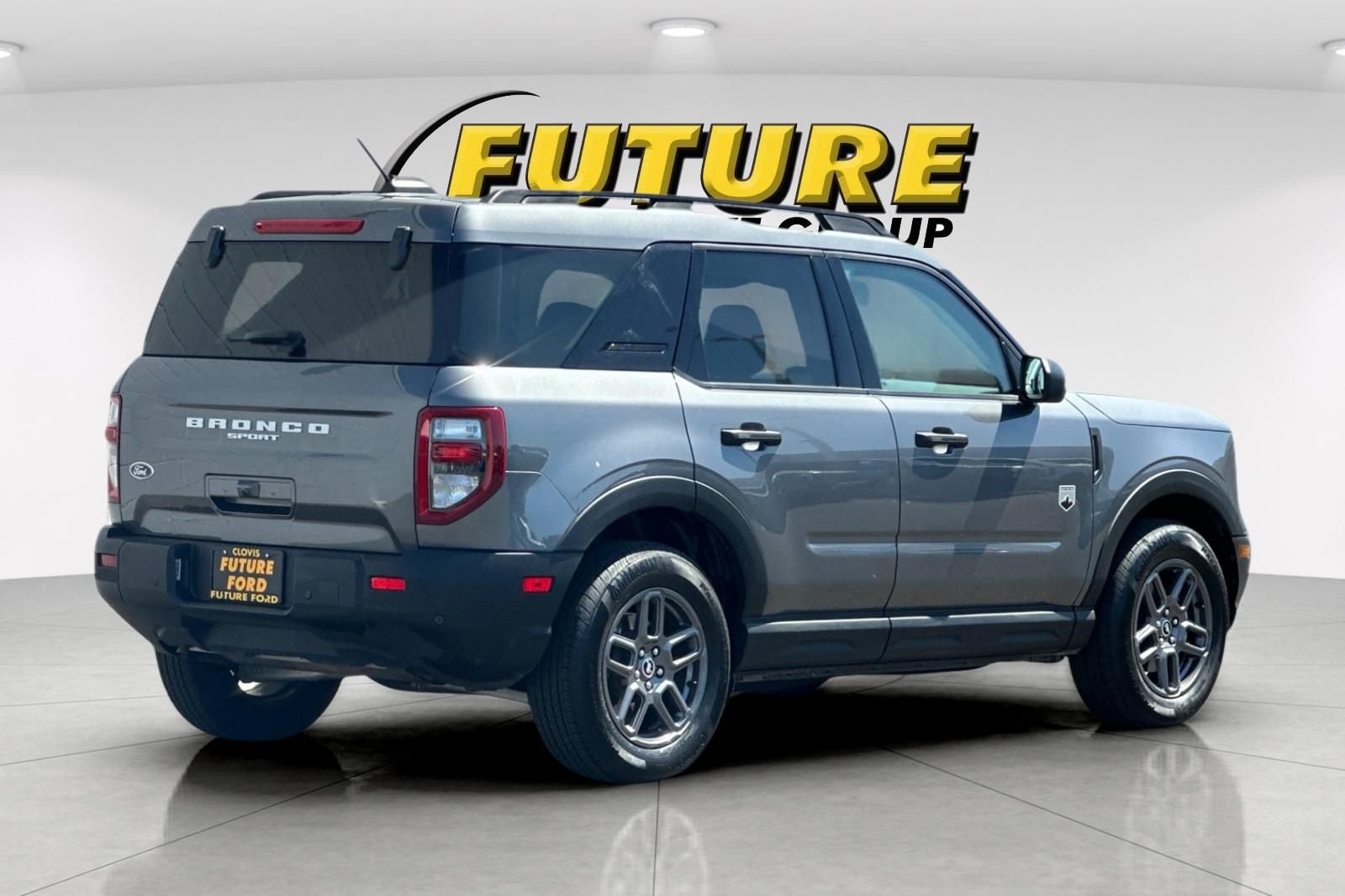 Used 2025 Gray Ford Big Bend image 3