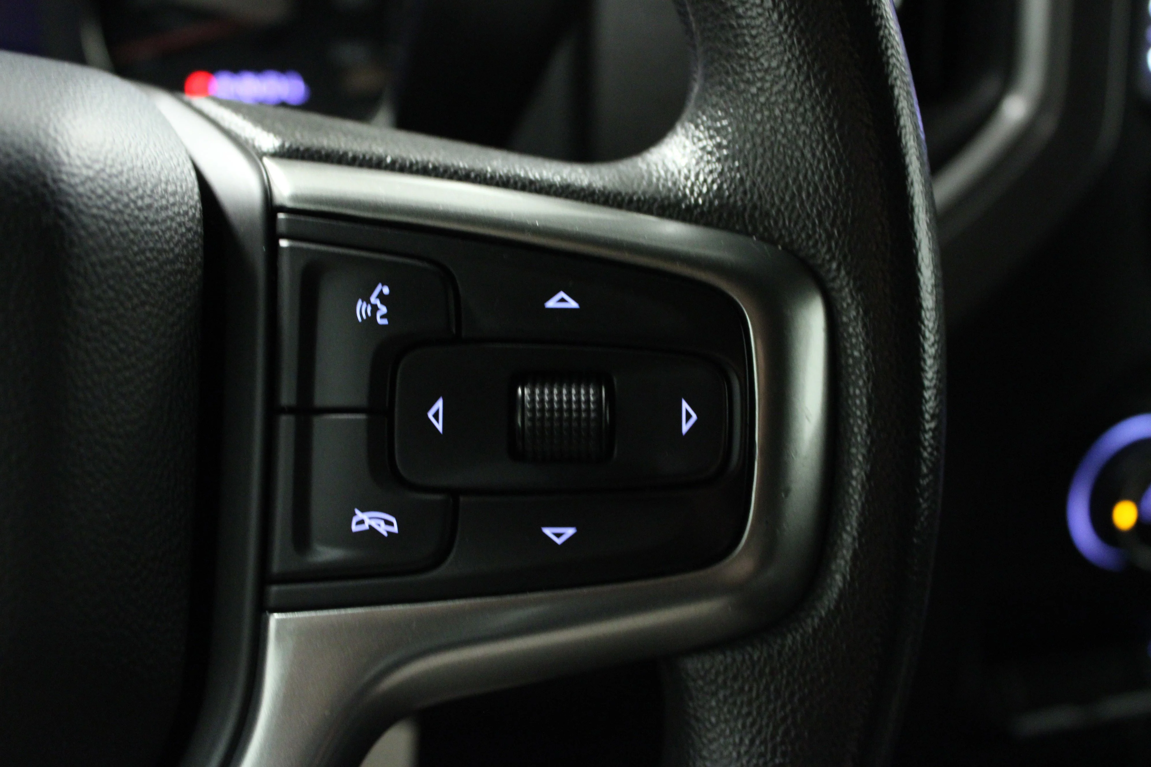 Used 2022 Summit White Chevrolet Custom image 21