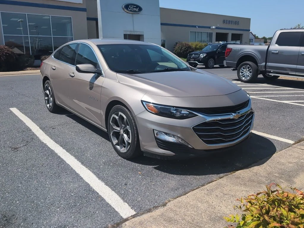 Certified Used 2023 Gray Chevrolet LT image 3
