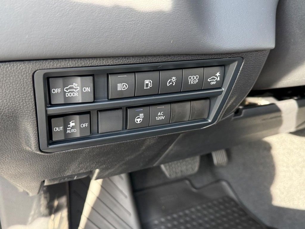 2026 Toyota Tundra Platinum - Photo 13