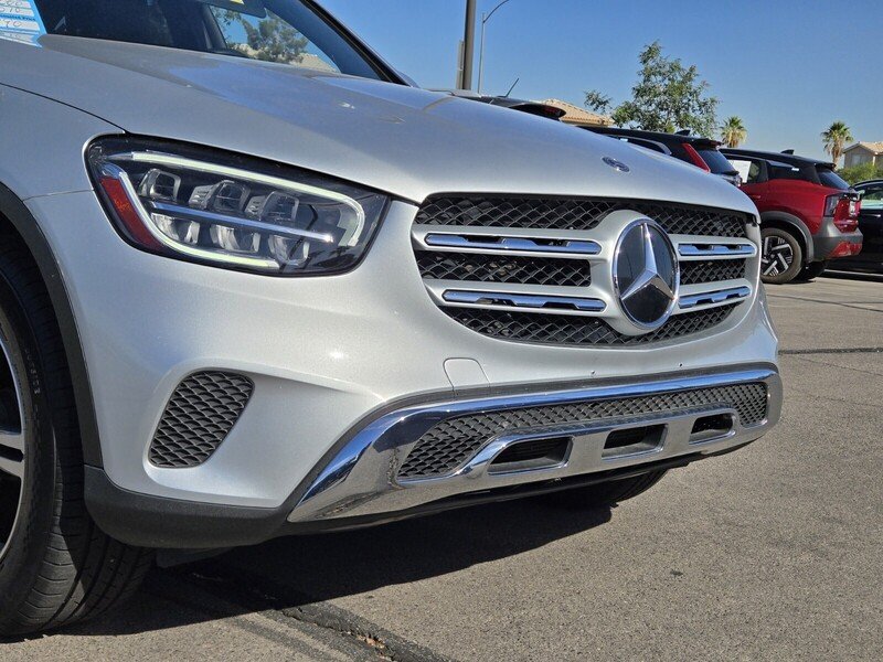 Used 2020  Mercedes-Benz GLC 300 image 9