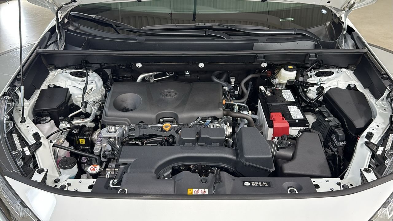 Certified Used 2025 White Toyota XLE image 25