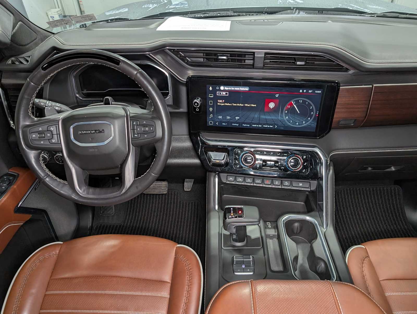 Used 2024 Sterling Metallic GMC Denali Ultimate image 19