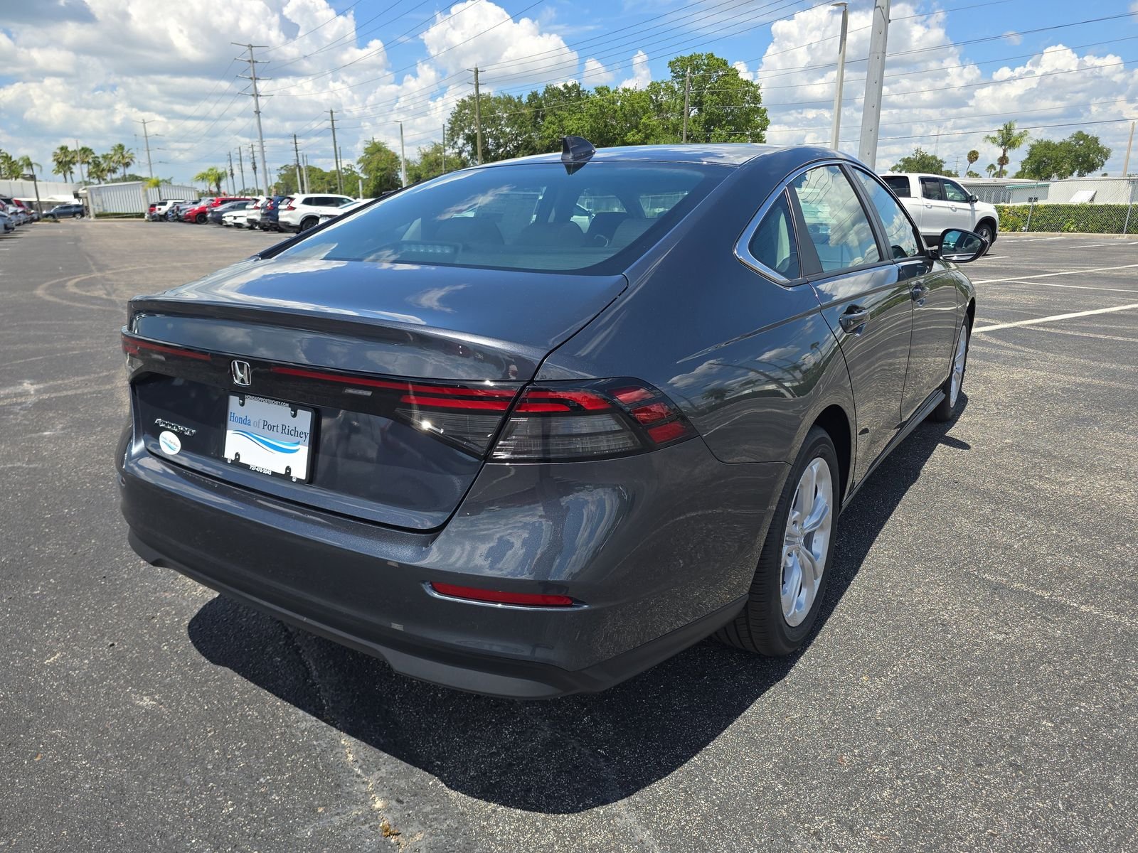New 2026 Meteorite Gray Metallic Honda LX image 4
