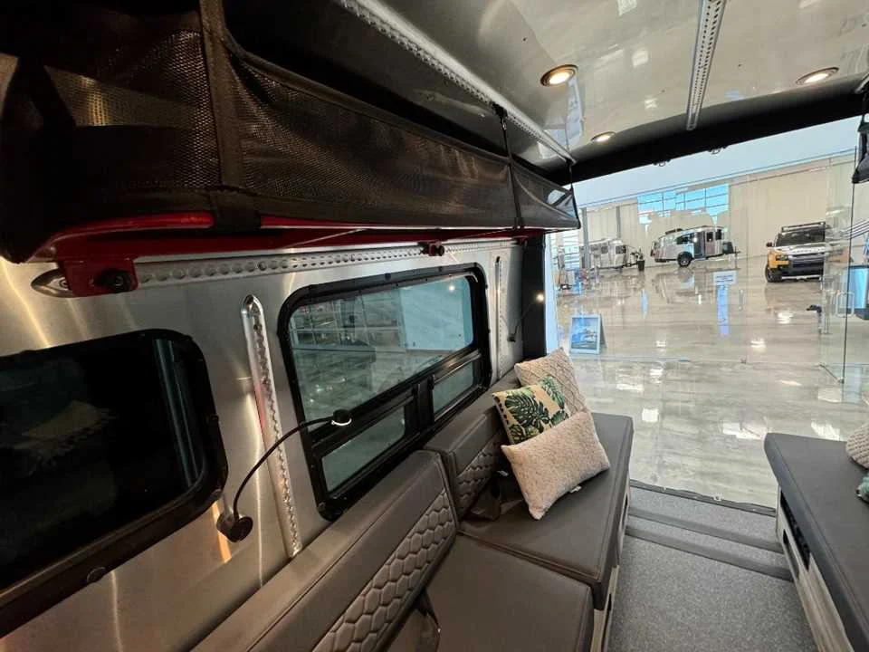 Used 2024 SILVER AIRSTREAM  image 48