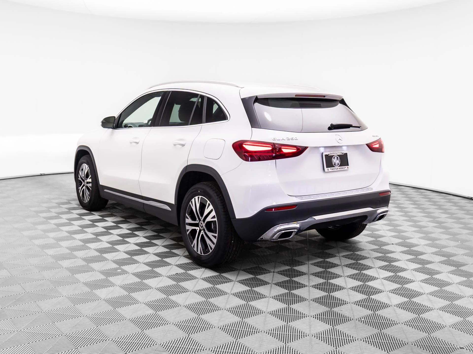2025 Mercedes-Benz GLA GLA250 - Photo 3