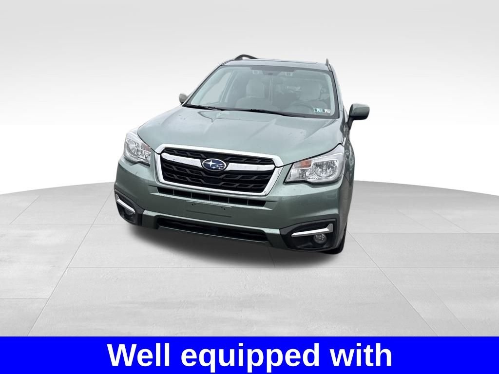 2018 Subaru Forester 2.5i Premium photo 2