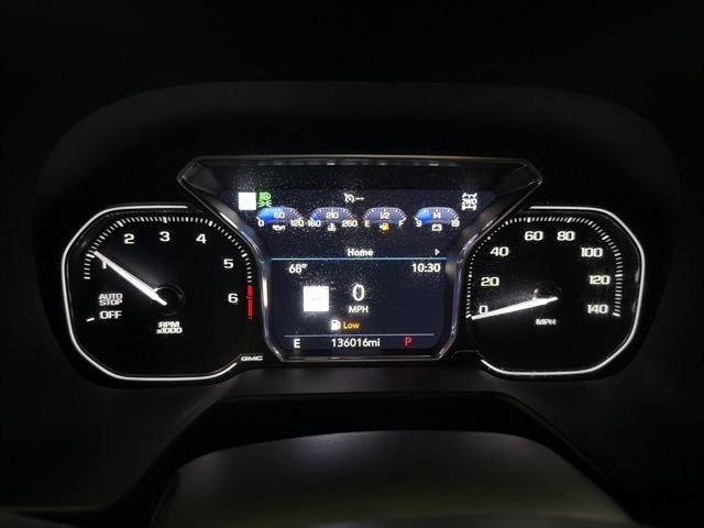 2021 GMC Yukon AT4 - Photo 30