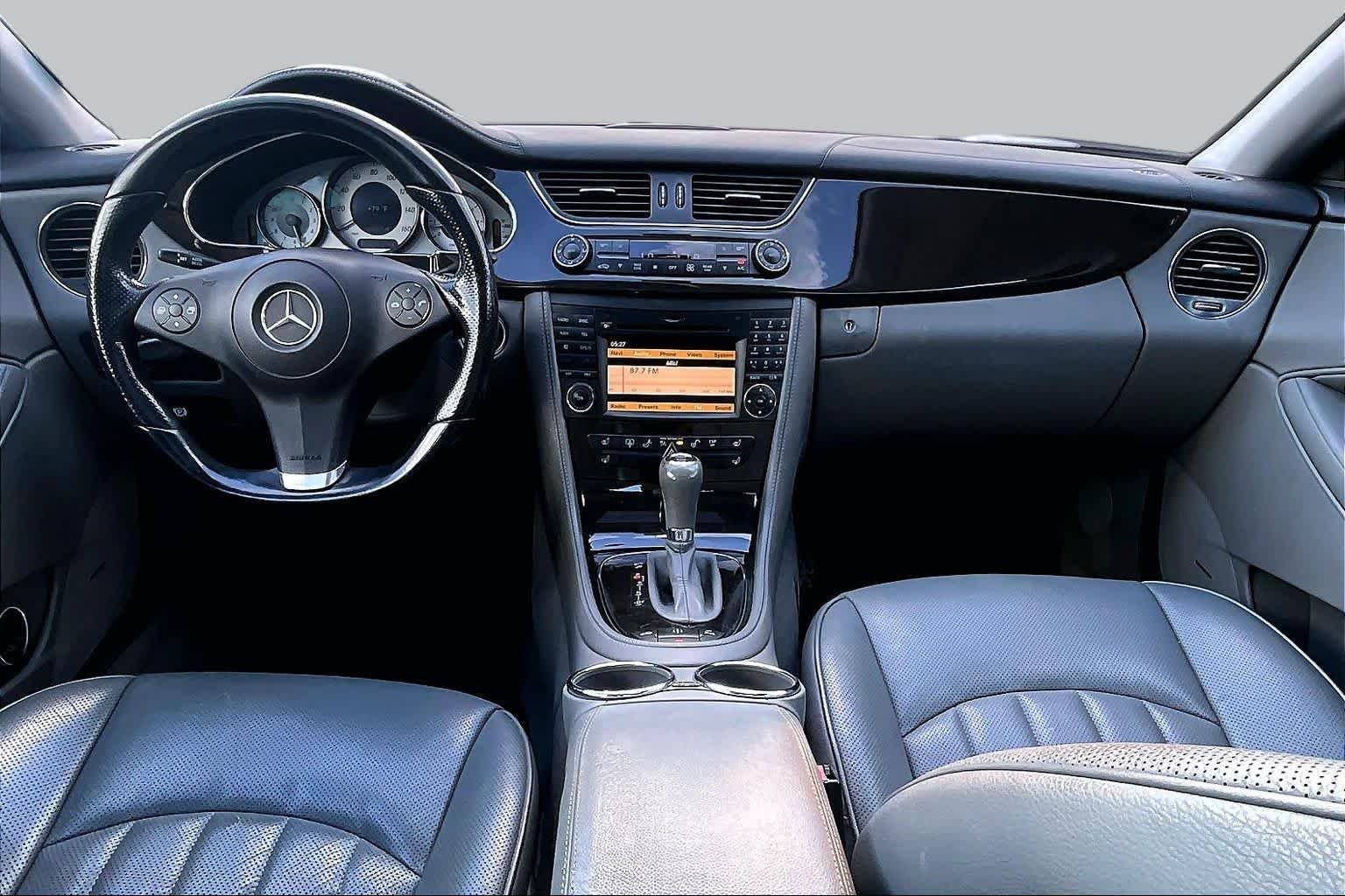 Used 2011 Flint Grey Metallic Mercedes-Benz CLS 550 image 14
