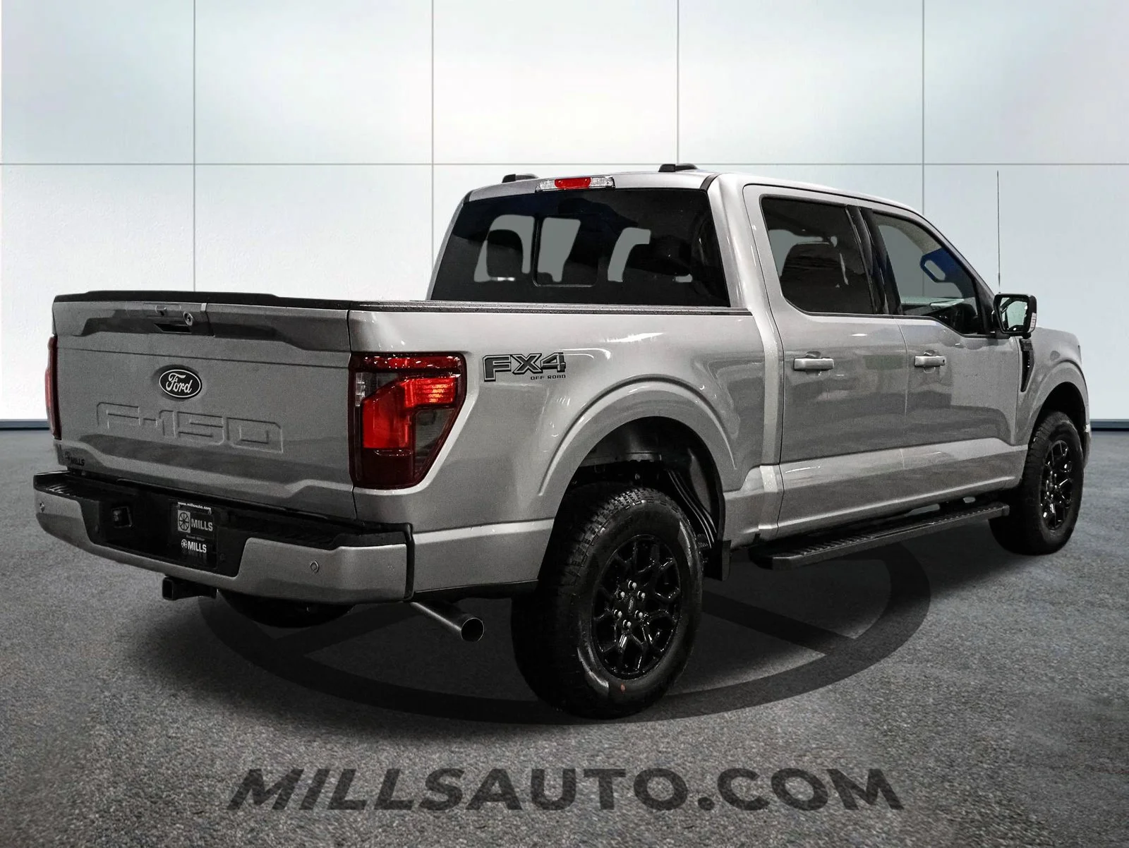 Used 2026 Iconic Silver Metallic Ford XLT image 8