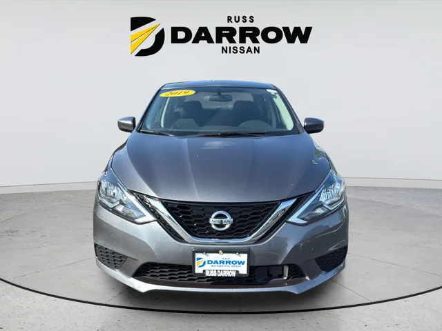 Used 2019 Gray Nissan SV image 8