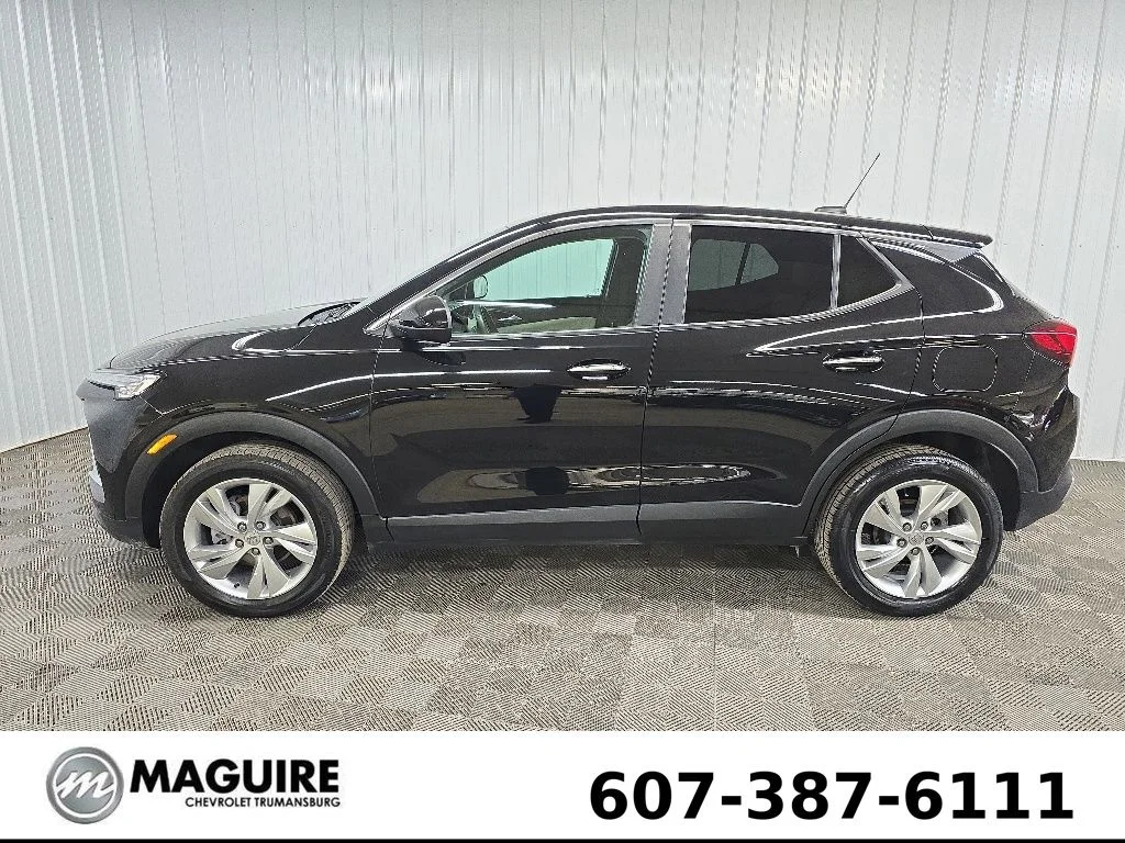 Used 2024 Black Buick Preferred image 5