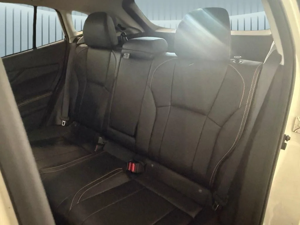 Used 2019 White Subaru 2.0i Limited image 22