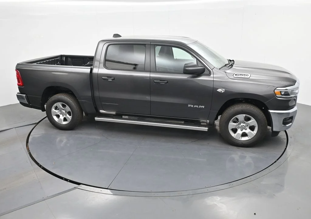 New 2026 Granite Crystal Metallic Clearcoat RAM Big Horn/Lone Star image 25