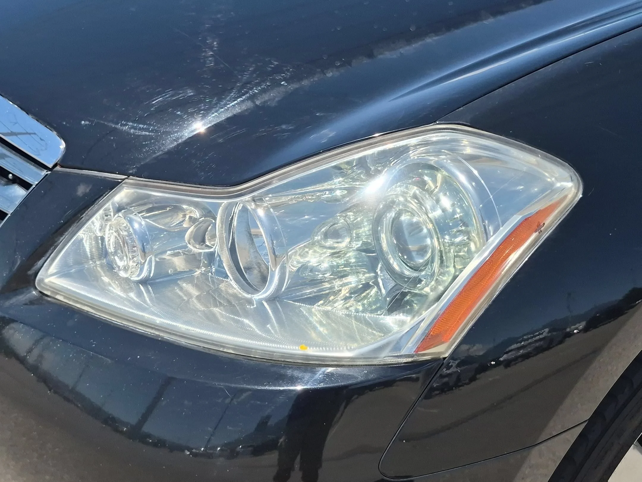 Used 2007 Black Obsidian INFINITI x image 10