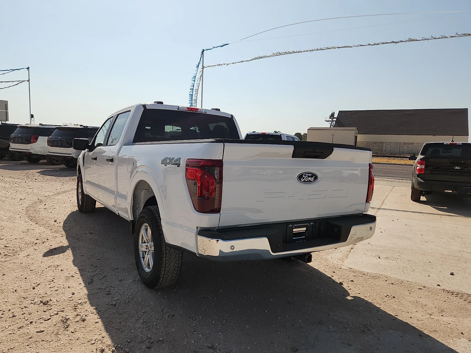 New 2026 Oxford White Ford XL image 5