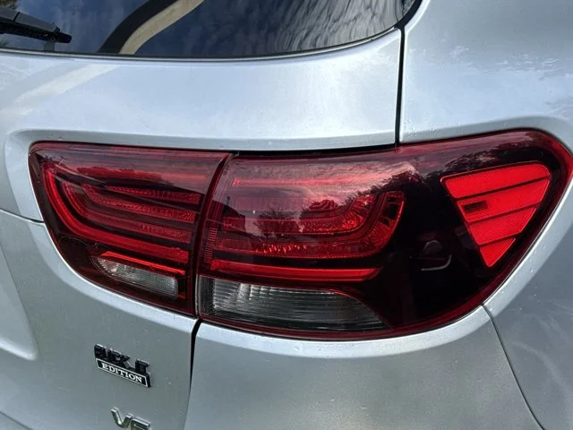 Used 2019 Silver Kia LX image 8