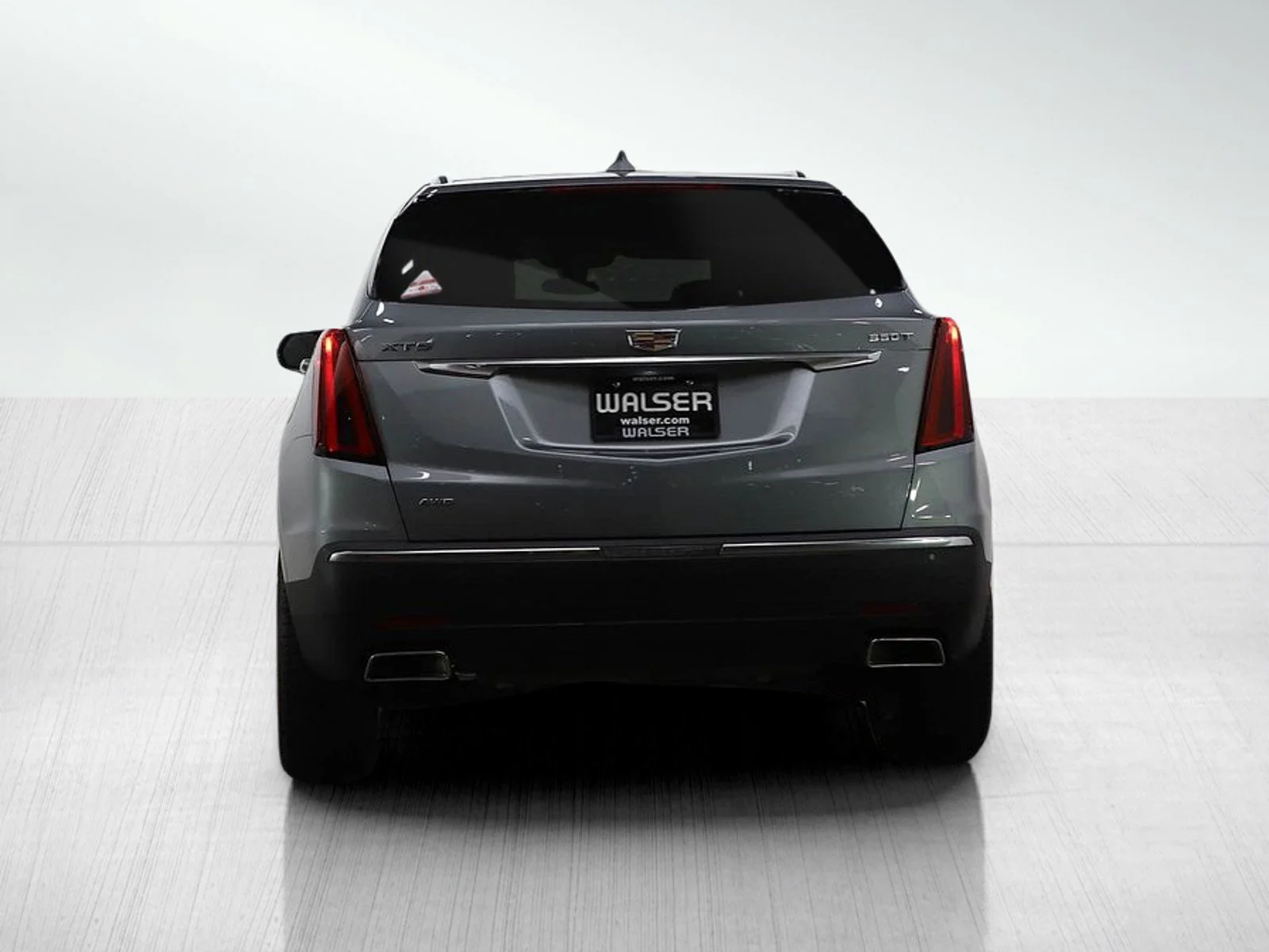 Used 2025 Gray Cadillac Luxury image 5