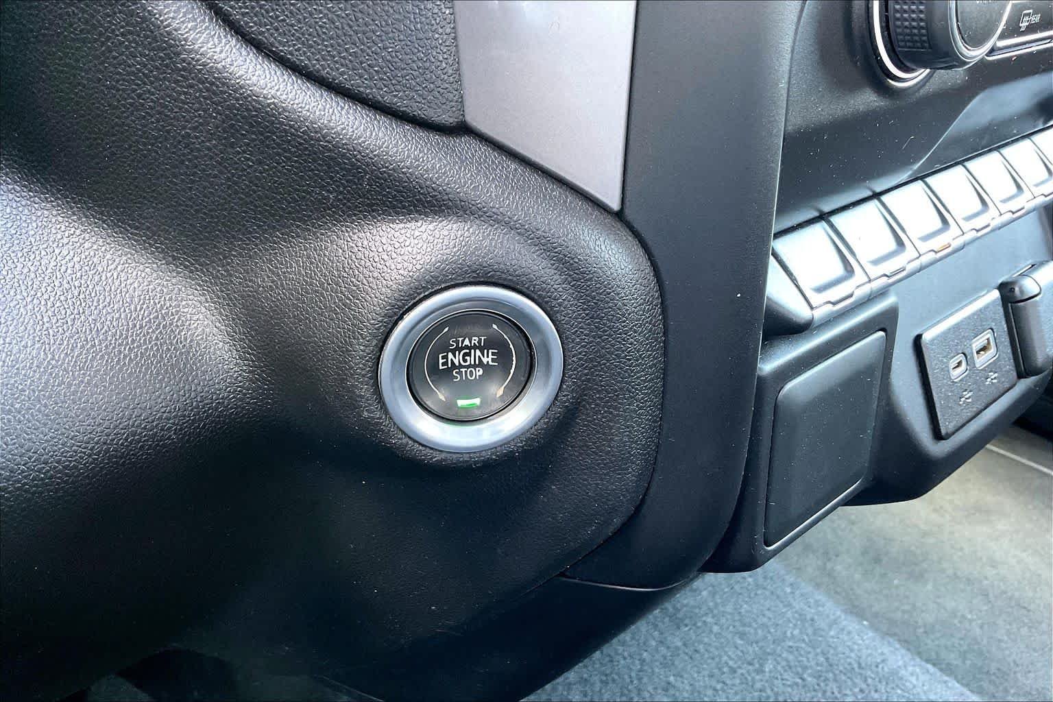 Used 2022 Dark Ash Metallic Chevrolet Custom image 35