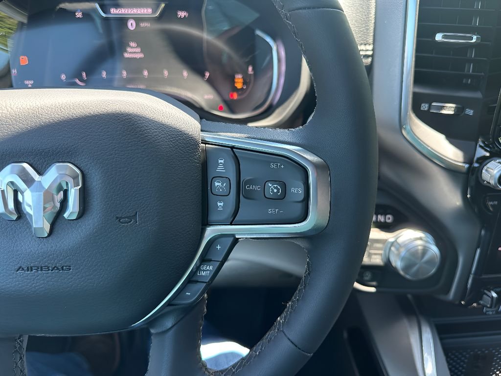 New 2026 Granite Crystal Metallic Clear-Coat Exterior Paint RAM Laramie Hemi 4x4 Crew Cab image 31