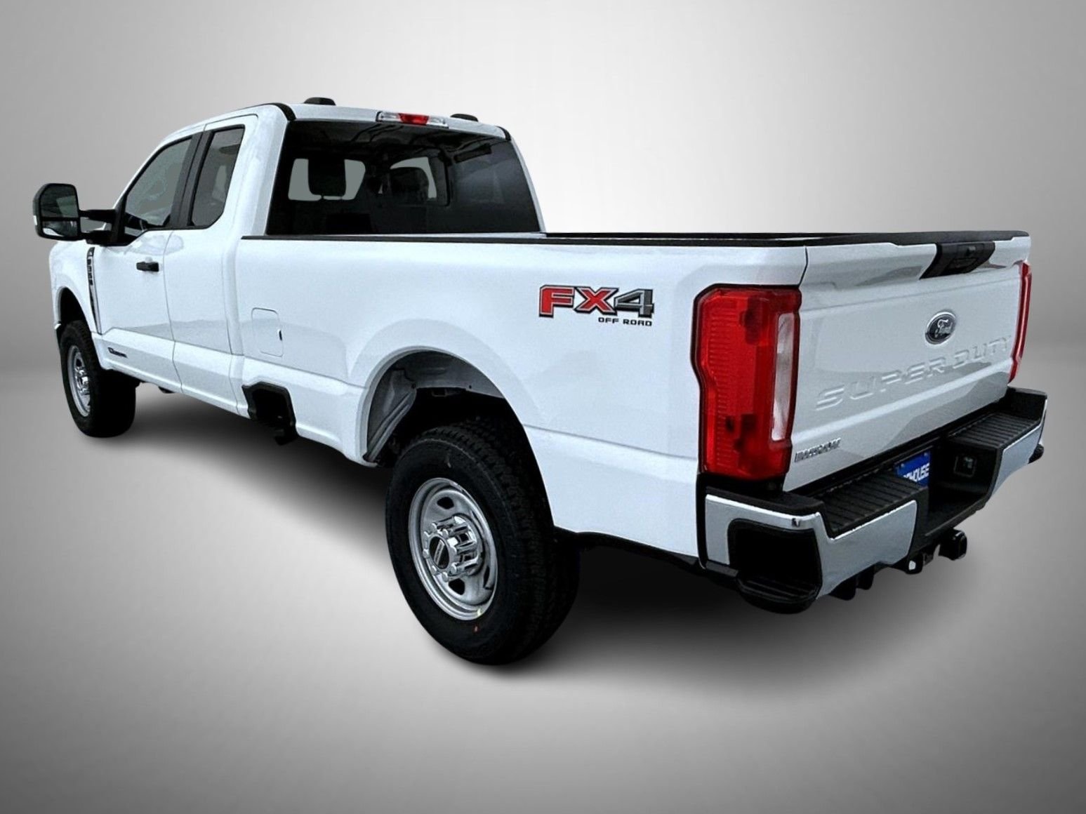 New 2026 Oxford White Ford XL image 7