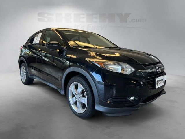 Used 2016 Crystal Black Pearl Honda  image 2