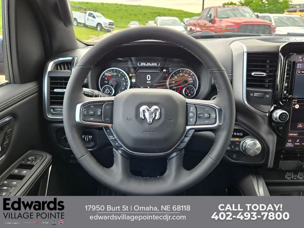 New 2026 Molten Red Pearl-Coat Exterior Paint RAM Laramie image 17