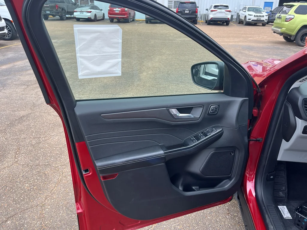 2026 Ford Escape Active - Photo 16