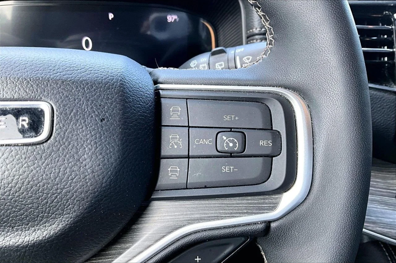 Certified Used 2024 White Jeep Series II image 30