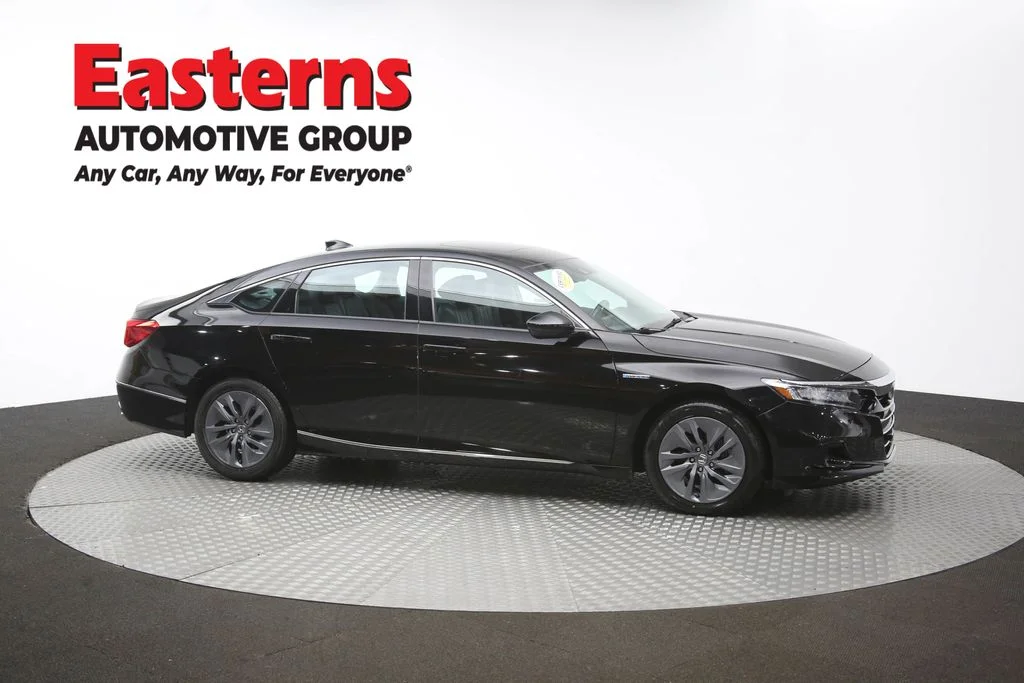 Used 2022 Black Honda EX-L image 47