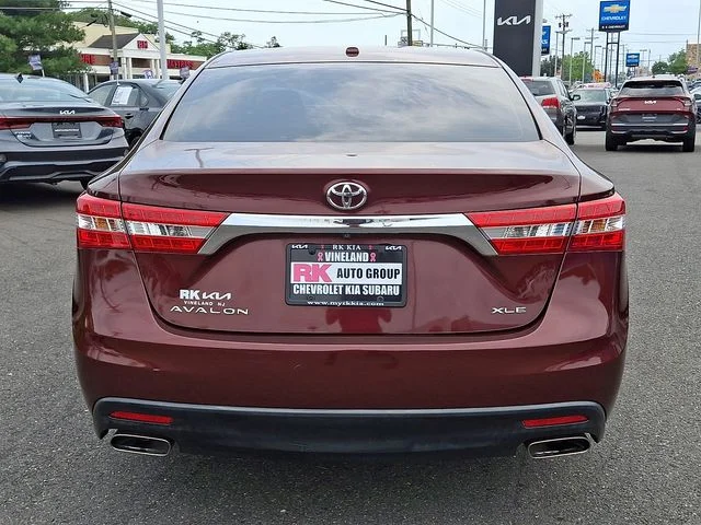 Used 2013 Red Toyota XLE Touring image 6