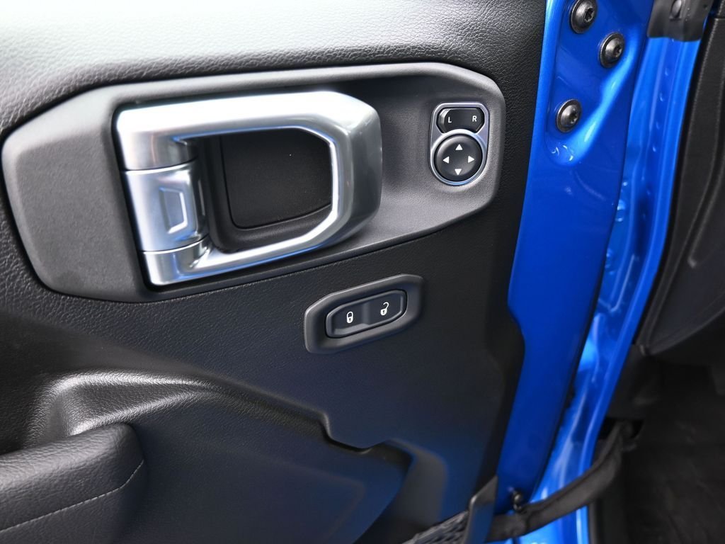 New 2026 Hydro Blue Pearlcoat Jeep Sport S image 13