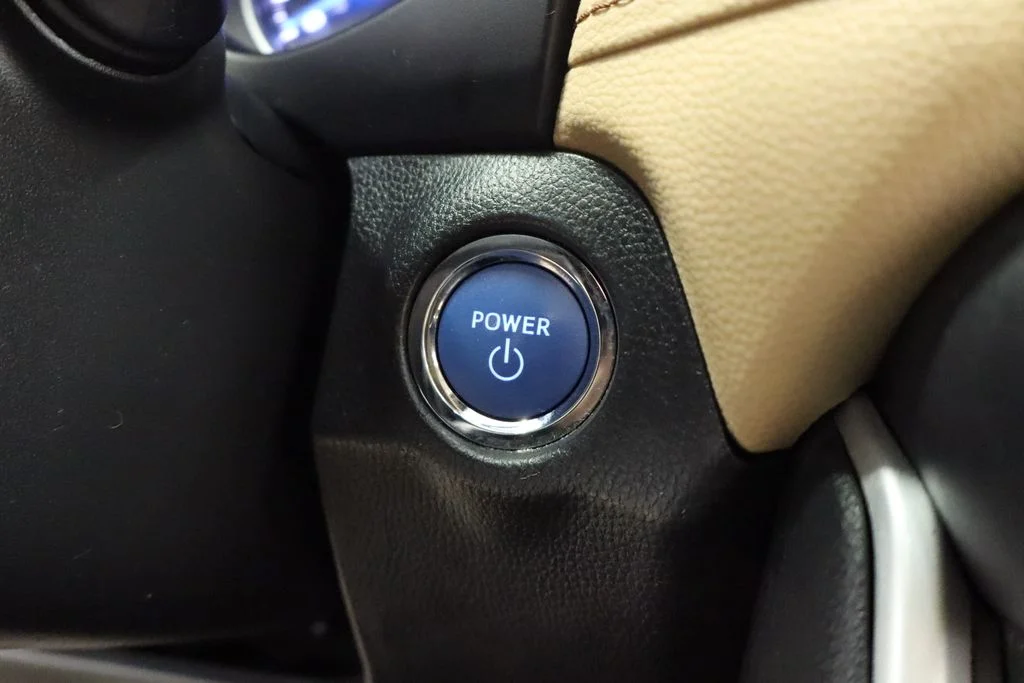 Certified Used 2022 White Toyota XLE image 37