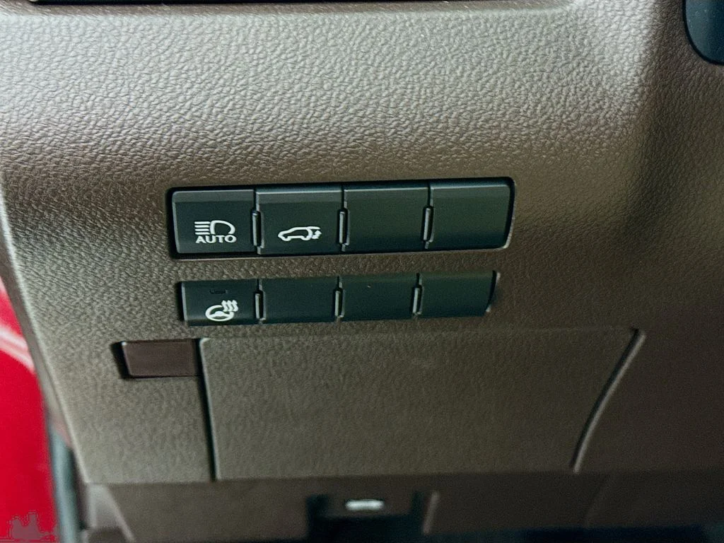 Used 2020 Red Lexus 350 image 11