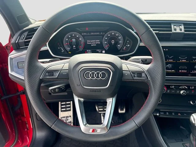Used 2025  Audi Premium Plus image 11
