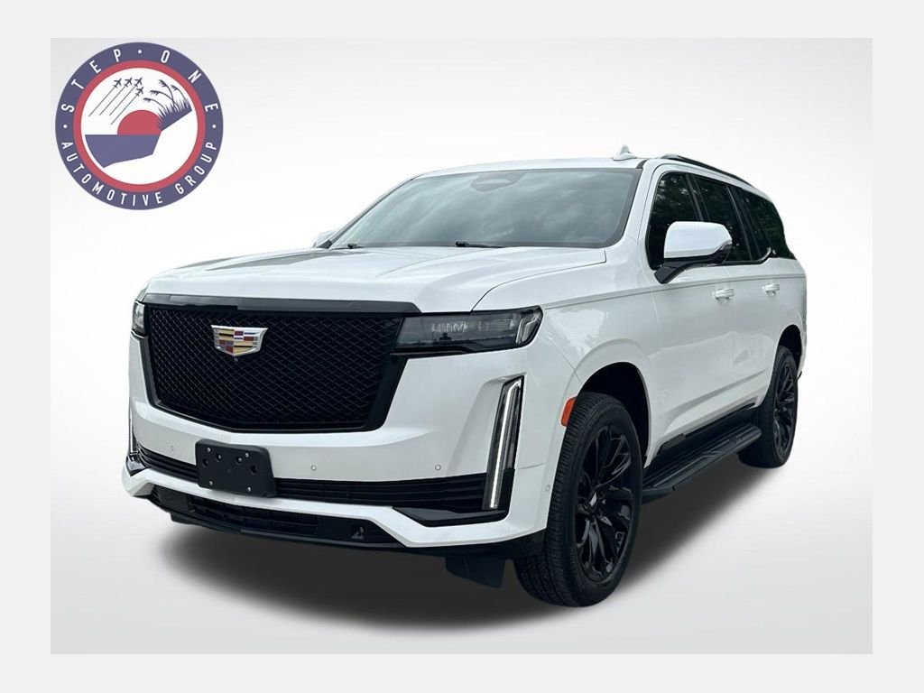 Used 2021 White Cadillac Sport Platinum image 1