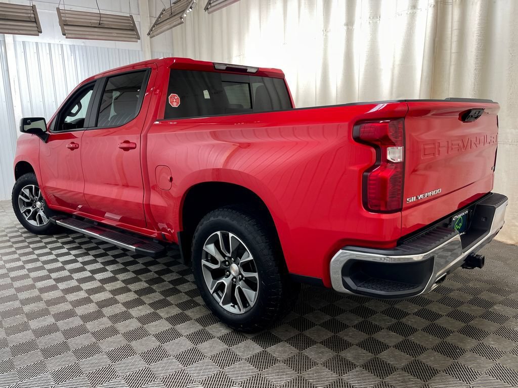 2024 Chevrolet Silverado 1500 LT - Photo 16