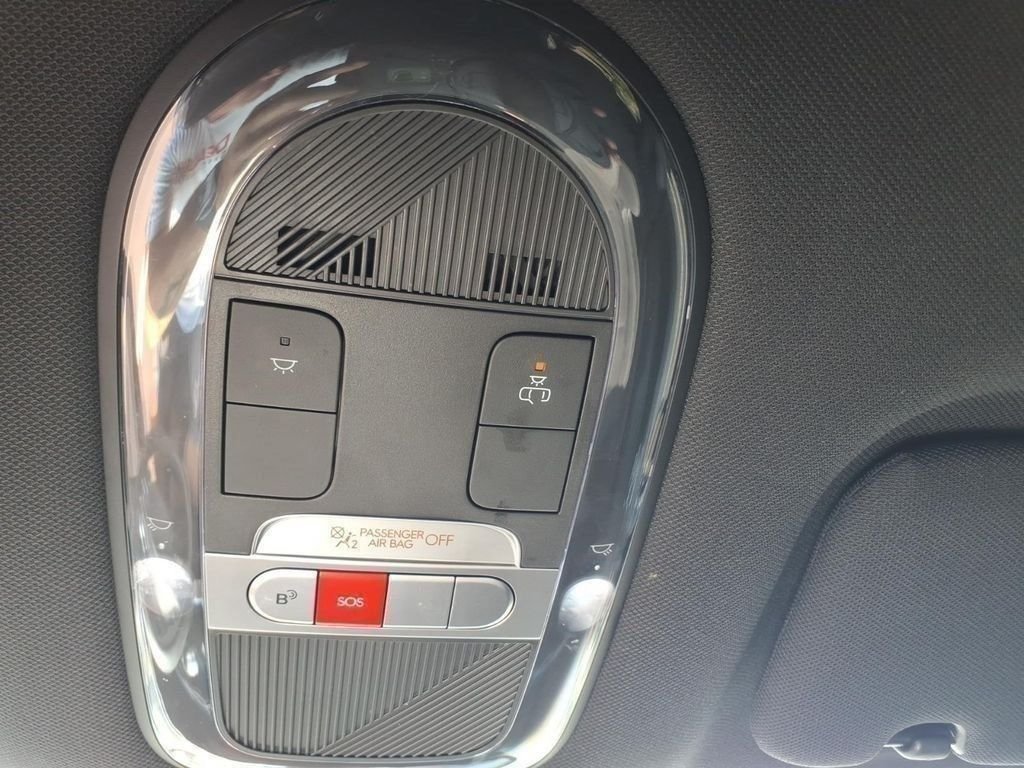 Certified Used 2024 Silver Hyundai SE Standard Range image 27