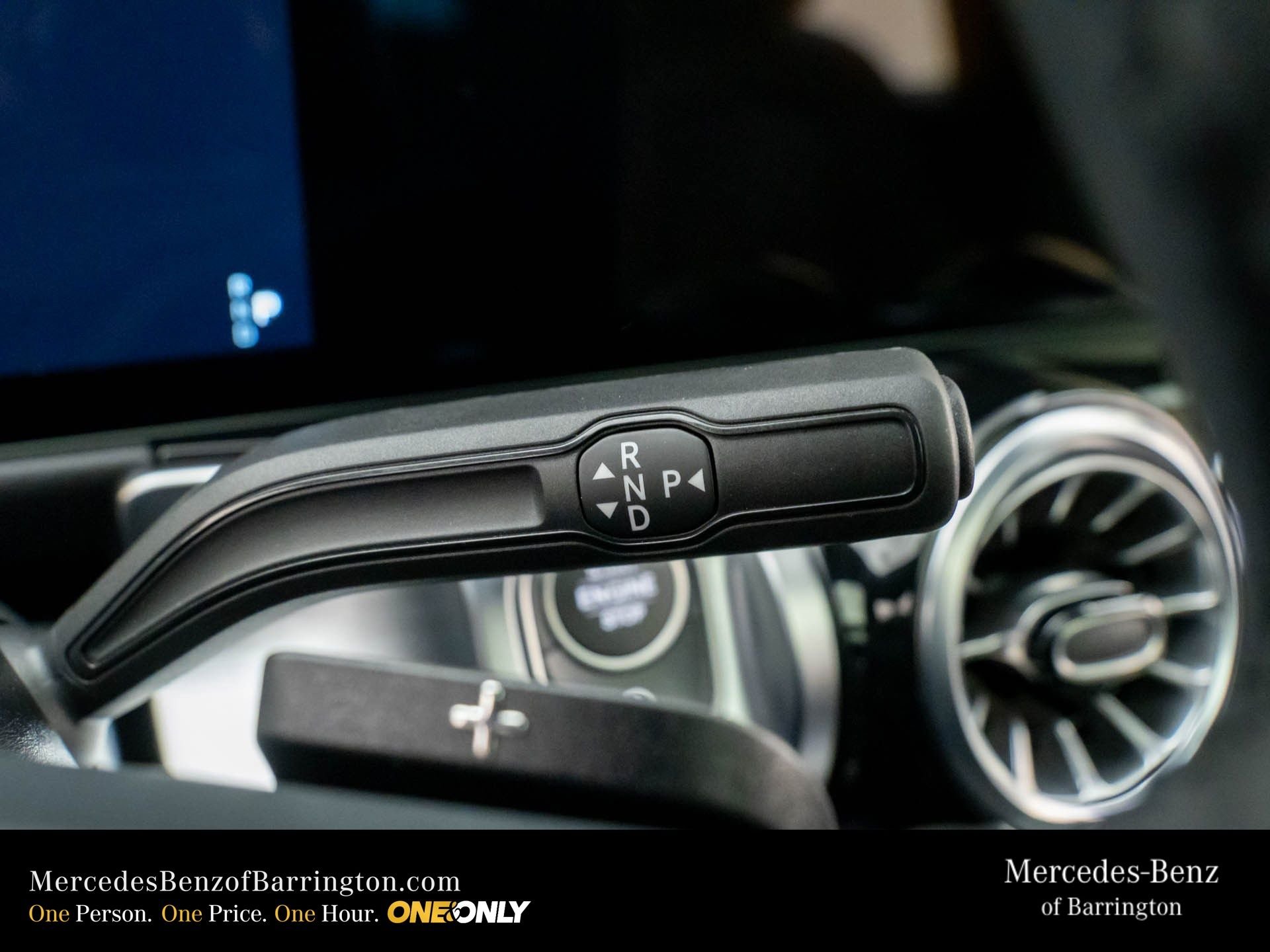 New 2026 Mountain Grey Metallic Mercedes-Benz GLB 250 image 26