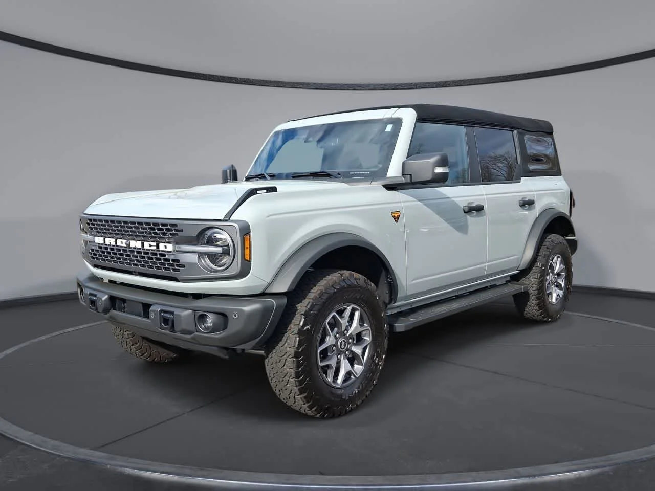 2023 Ford Bronco Badlands 4x4's photo