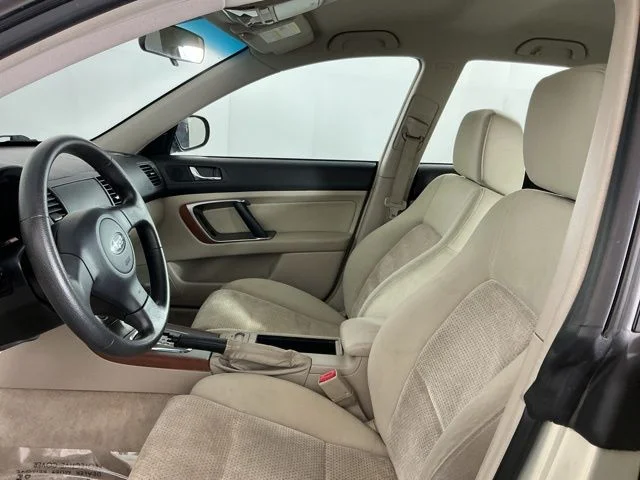 Used 2006 Champagne Gold Opal Subaru 2.5i image 13