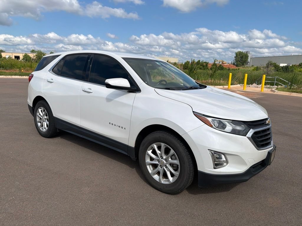 Used 2019 Iridescent Pearl Tricoat Chevrolet LT image 3