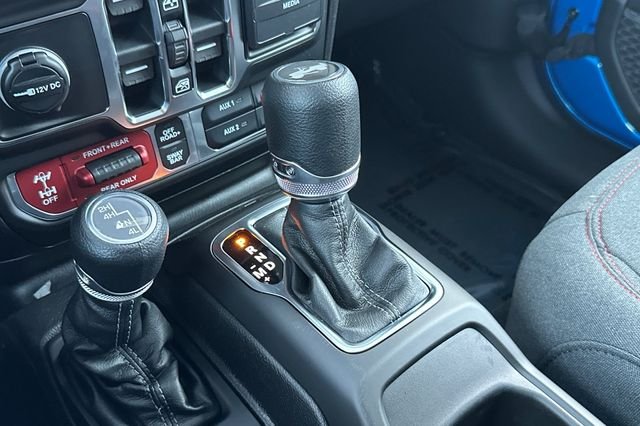 New 2026 Hydro Blue Pearlcoat Jeep Rubicon image 5