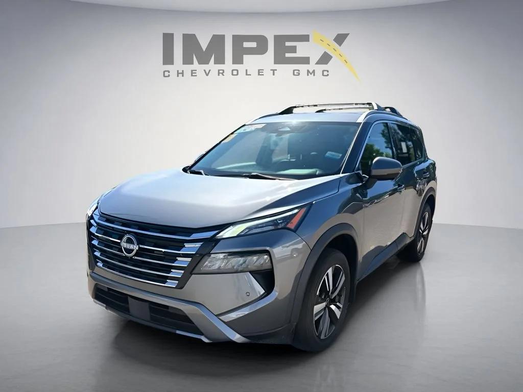 Used 2024 Gray Nissan SL image 1