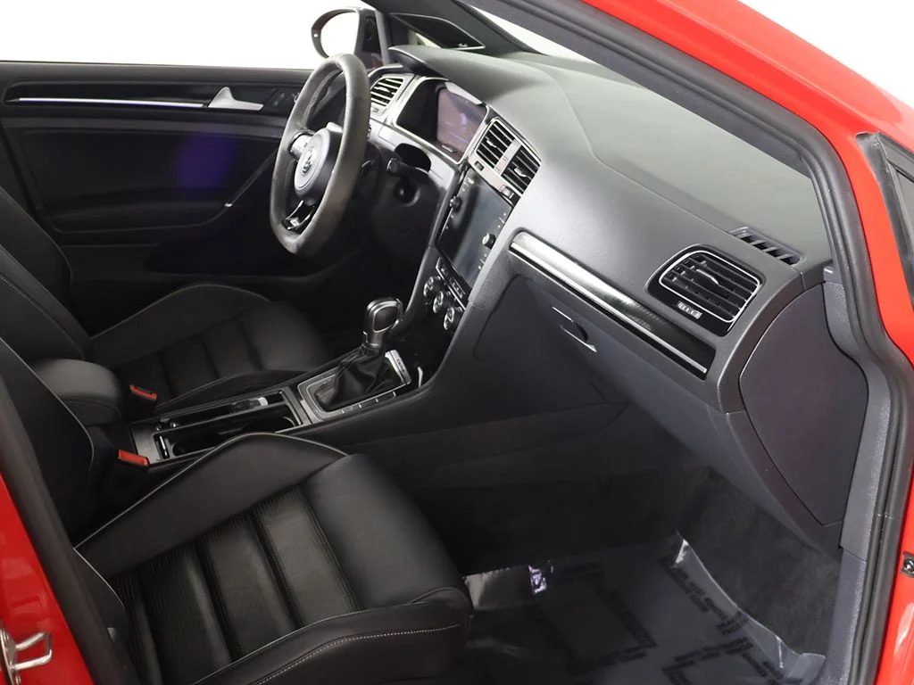 Used 2019 Red Volkswagen DCC & Navigation 4Motion image 24