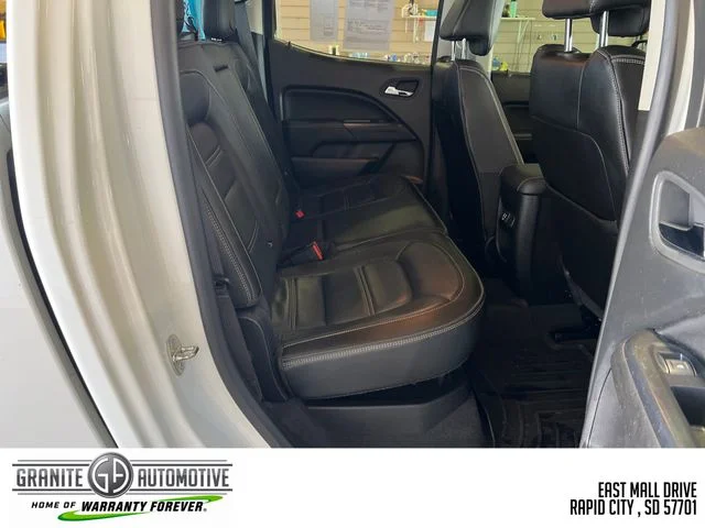 Used 2020 White GMC Denali image 36