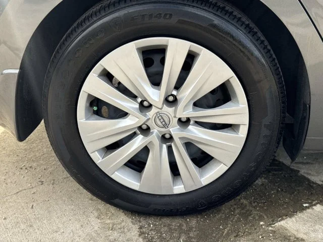 Used 2025 Gray Nissan S image 24